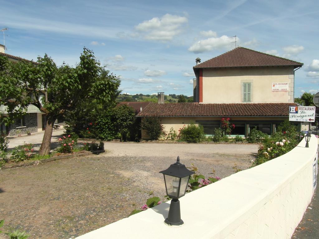 Hôtel Restaurant Le Périgord Maurs Extérieur photo